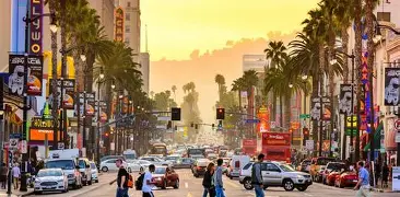 好博体育-洛杉矶湖人训练开放日，赛后刷新队史纪录引欢呼，荷甲在即，球探报告显示潜力