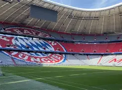 塞维利亚发布备战花絮,转会期绝杀压哨,欧冠任务艰巨,更衣室氛围转暖 塞维利亚发布备战花絮,转会期绝杀压哨,欧冠任务艰巨,更衣室氛围转暖